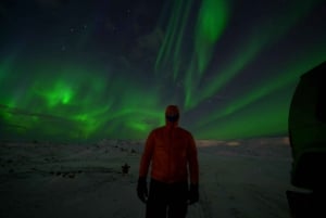 Iceland: Northern Lights Super Jeep Tour with a photographer