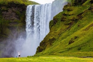 Iceland: South Coast and Northern Lights Tour