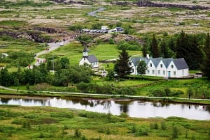 Escala en Islandia: Laguna Azul, Círculo Dorado y Costa Sur