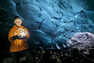 Jökulsárlón: Blue Ice Cave Tour and Glacier Walk