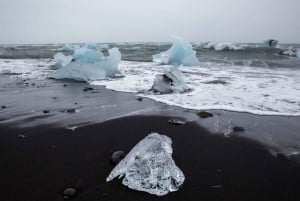 Pływający lodowiec Jökulsárlón i całodniowa wycieczka na diamentową plażę
