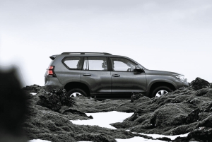 Jökulsárlón Floating Glacier & Diamond Beach Day Tour