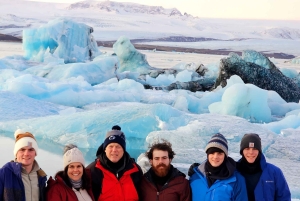 Jökulsárlón Floating Glacier & Diamond Beach Day Tour