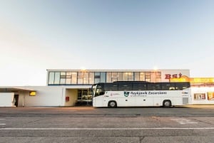Reykjavík: Busstransfer till/från Keflavík flygplats (KEF)