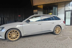 Translado do aeroporto de Keflavik KEF para Reykjavik