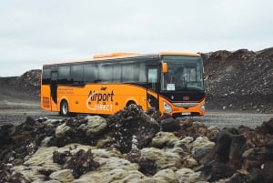 Keflavikin lentoasema & Reykjavikin hotellit: Bussikuljetus