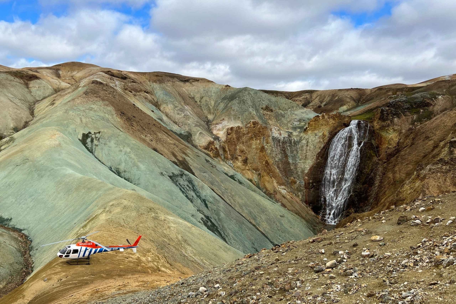 Landmannalaugar: Helikoptervlucht met 3 landingen