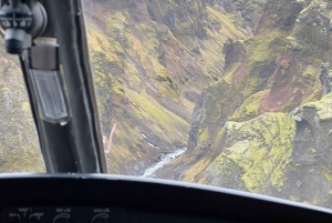 Landmannalaugar: Helikoptervlucht met 3 landingen