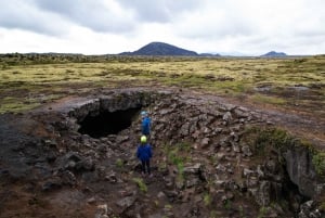 Grotta di Leidarendi: grotta del tunnel di lava da Reykjavik