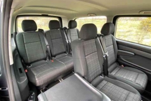 Mini Van: Transferes entre o aeroporto de Keflavik e Reiquiavique