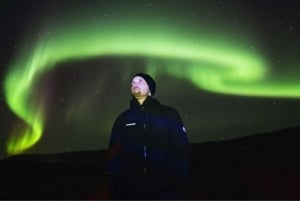 Aurores boréales et chocolat chaud : Visite privée en 4x4 depuis Reykjavik