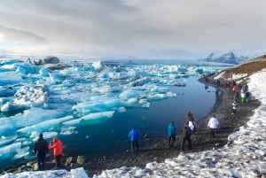 Polowanie na zorzę polarną i laguna lodowcowa