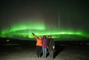 Northern Lights Jeep Tour - Icelandic Guide | Photos | Cocoa