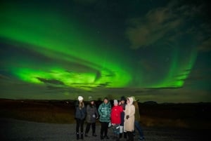 Wycieczka po zorzy polarnej z Reykjaviku ze zdjęciami