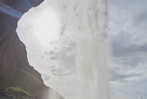 Private Tagestour an der Südküste mit Gletscherwanderung