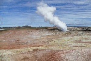 Tour privato a piedi: Sito di eruzione vulcanica e Reykjanesbær