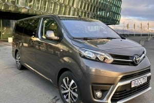 Частный трансфер класса люкс из Голубой лагуны в Рейкьявик