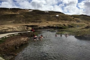 Private Reykjadalur Hike & Hot River Geothermal Tour