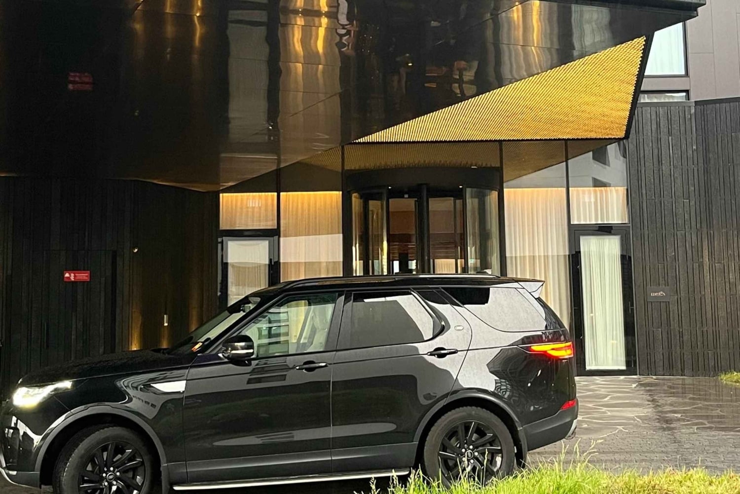 Transfer privato da Reykjavik all'aeroporto di Keflavik (KEF)