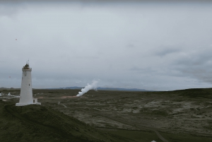 Reykjanes-halvøya: Geotermisk varme, tektonikk og kystens underverker