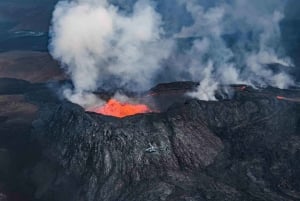 Reykjavik : visite touristique de 45 minutes du volcan en hélicoptère