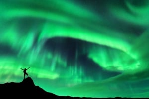 Reykjavík: 5-Day Northern Lights Hunt & Glacier Lagoon Tour