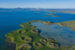 Reykjavik: 8-Day Iceland Ring Road Guided Small Group Tour