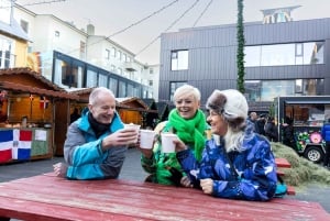 Reykjavik: Christmas Food Tour with Tastings and Drinks