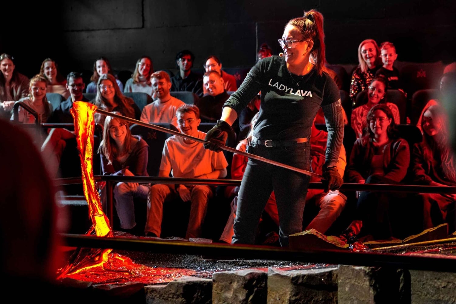 Reykjavík: City Highlights, FlyOver & Lava Show Tour