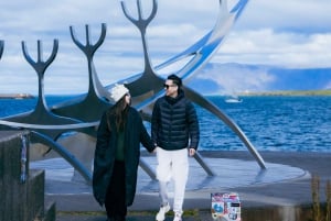 Reykjavik: City Walk Tours With Photography Services