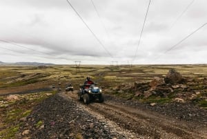 Рейкьявик: Экскурсия по сельской местности на квадроциклах с трансферами