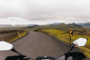 Рейкьявик: Экскурсия по сельской местности на квадроциклах с трансферами