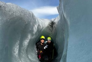 Reykjavik: Gletsjerwandeling met foto's, watervallen & zwart strand