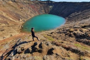 Reykjavík: Golden Circle, 2 Geysers & Geothermal Bakery Tour