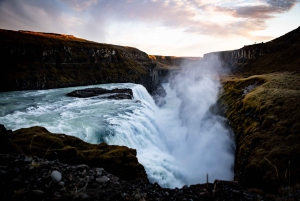Reykjavik: Golden Circle and Hvammsvik Hot Springs Tour