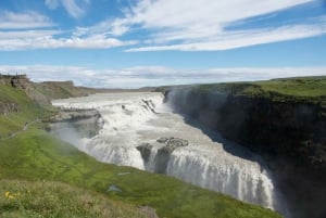 Ab Reykjavik: Gullni hringurinn & Geheime Lagune Privattour