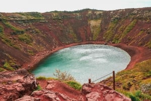 Reykjavik: Golden Circle Day Trip with Kerið Crater