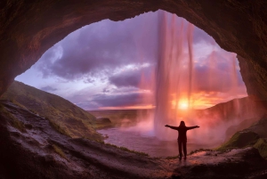 Reykjavík: Golden Circle & Extra Waterfalls Small Group Tour