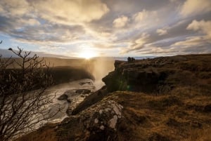 Reykjavik: Golden Circle Full Day Tour with Kerid Crater