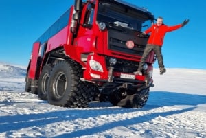 Reykjavik: Golden Circle, Glacier Truck & Ice Cave Tour