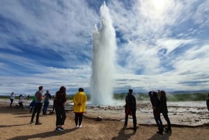 Reykjavik: Golden Circle, Kerid Krater & Blaue Lagune Tour