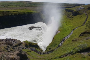 Reykjavik: Golden Circle, Kerid Crater, & Blue Lagoon Tour