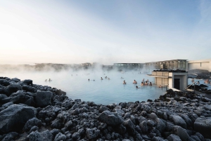 Reykjavik: Golden Circle, Kerid Crater, & Blue Lagoon Tour