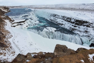 Reykjavik: Golden Circle & Laugarás Lagoon Tour