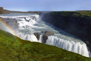 Reykjavík: Privat luksustur til Den Gyldne Cirkel med lokal guide