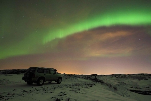 Reykjavik : Cercle d'or et aurores boréales en 4x4