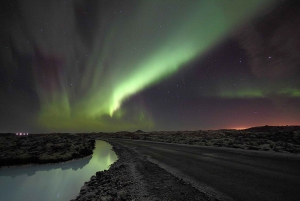 Reykjavik: Giro del cerchio d'oro e aurora boreale in 4x4