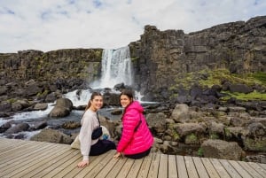 Reykjavík: Golden Circle & Secret Lagoon Day Trip with Lunch