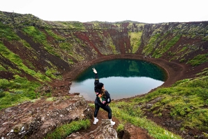 Рейкьявик: однодневная поездка по Золотому кольцу и тайной лагуне с обедом