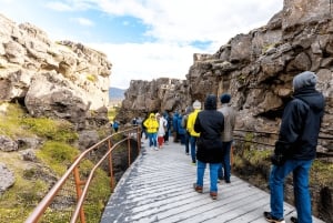 Reykjavík: Private Tour zum Golden Circle & zur geheimen Lagune